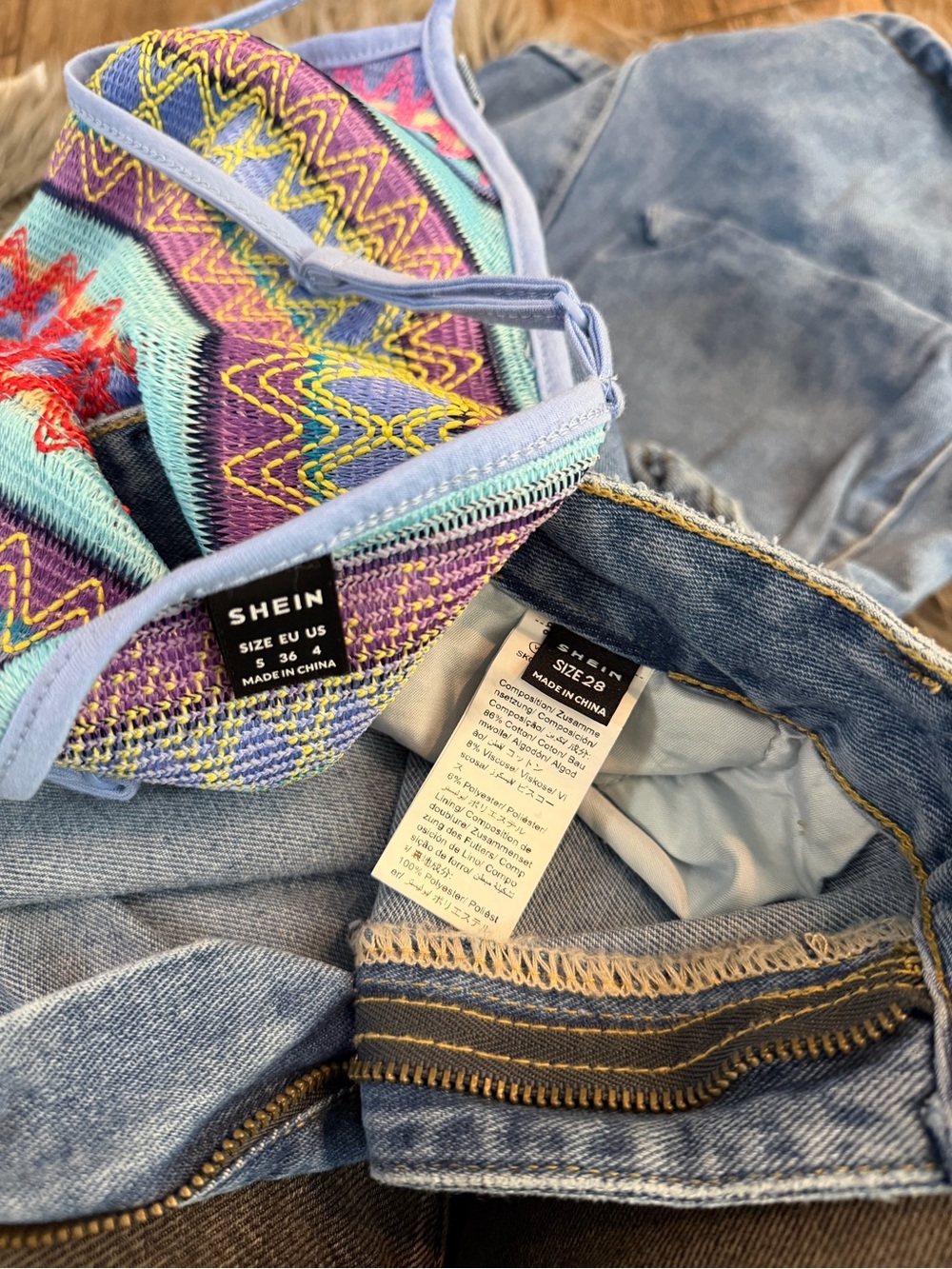 SHEIN Light Blue Cargo Jeans with Patch Pockets and top - Picture 7 of 7
